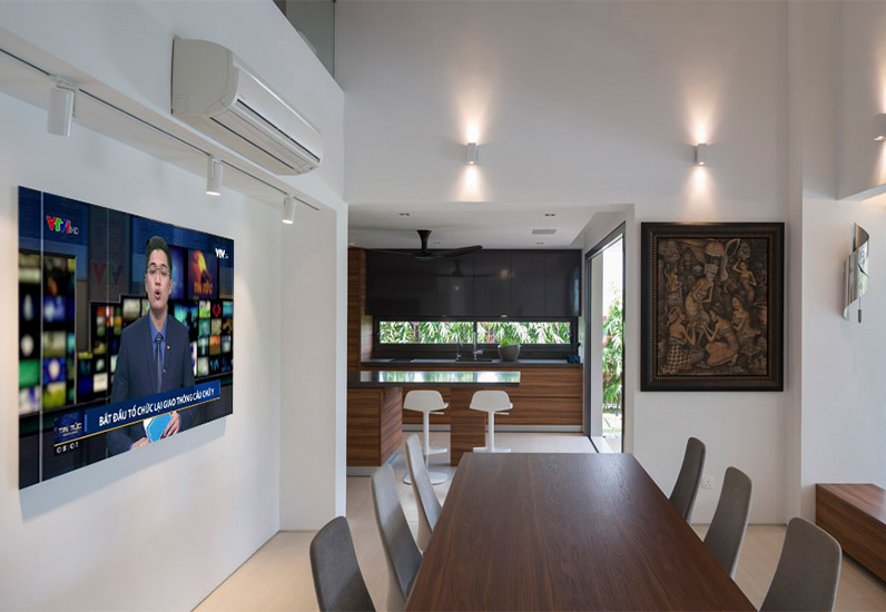 Không gian phòng ăn được thiết kế kết nối khu vực bếp