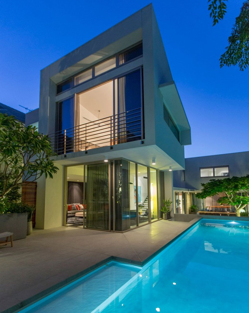 Mẫu kiến trúc biệt thự vườn hiện đại 2 tầng đẹp