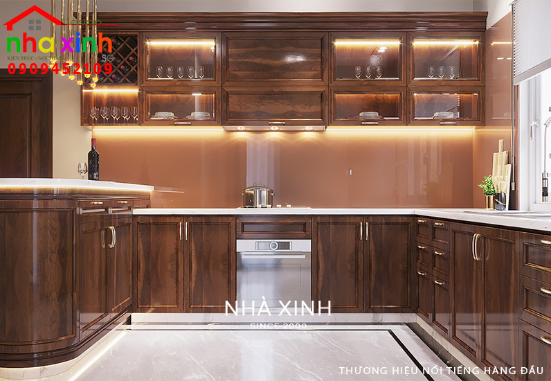 Khu vực bếp gọn gàng, sang trọng tạo ấn tượng cho nội thất biệt thự đẹp 7 phòng ngủ